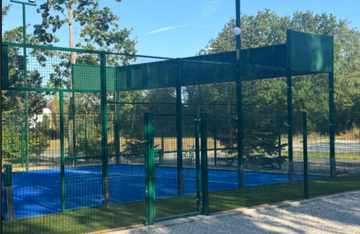 Padel Court Noise Reduction: Quietstone Acoustic Panels for Outdoor Sports Facilities